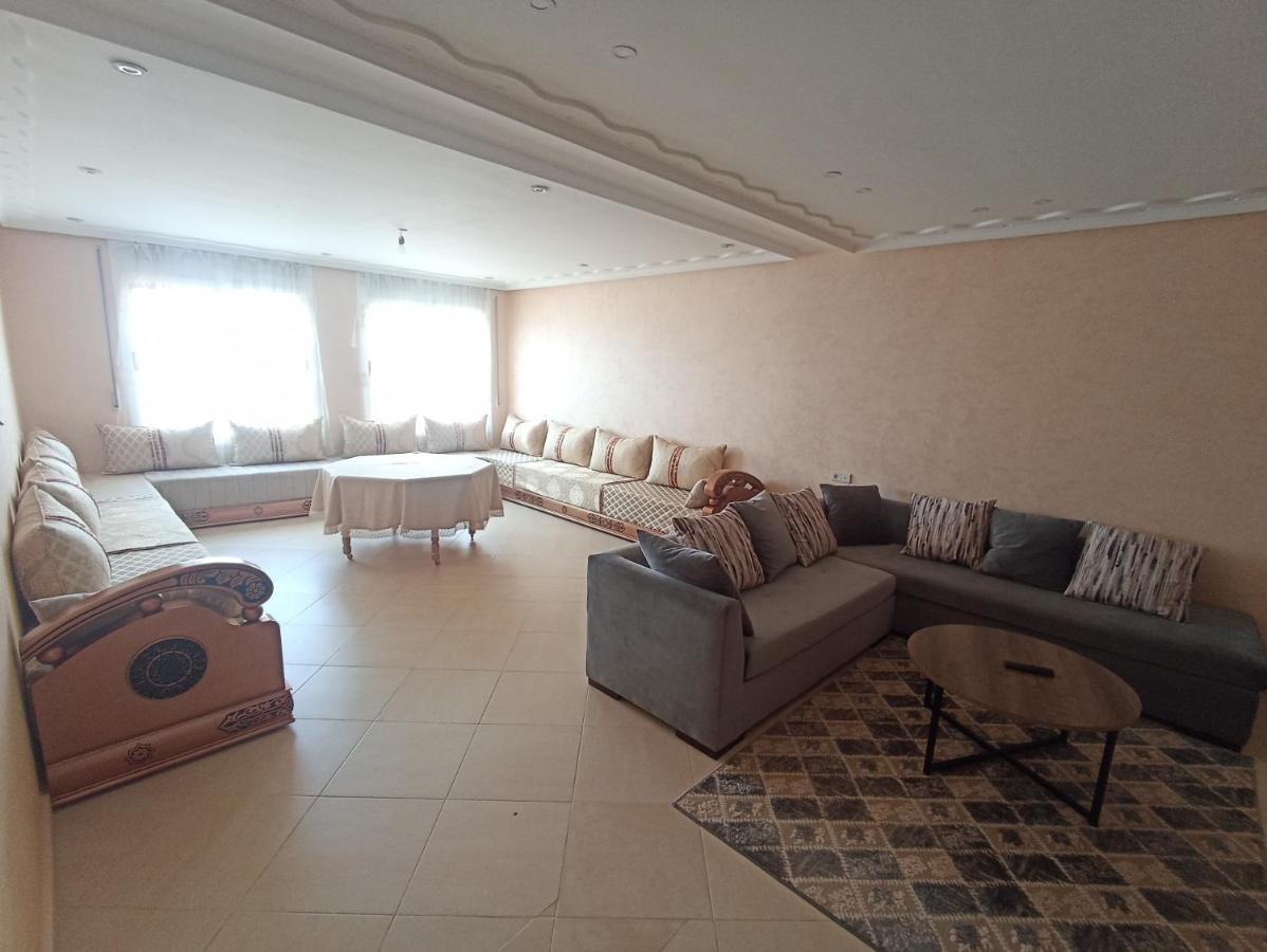 Appartement Familial Au Centre De Nador Ville Eksteriør bilde